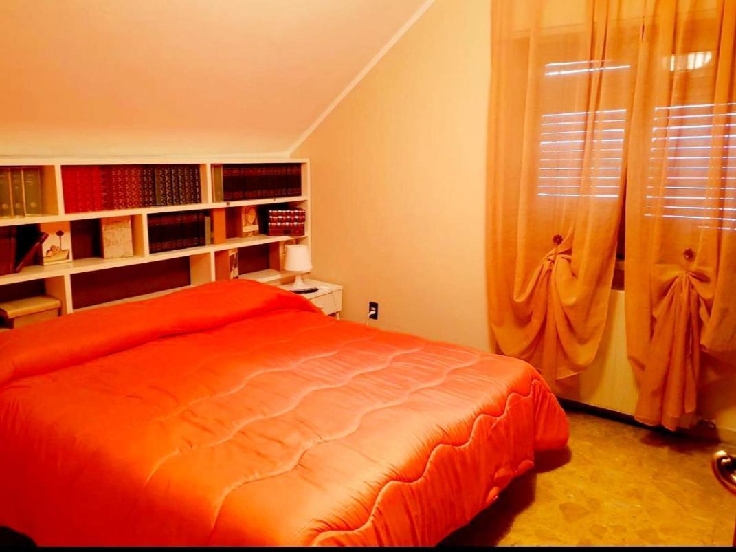 La Casa Di Loryanne Appartement Avezzano Buitenkant foto
